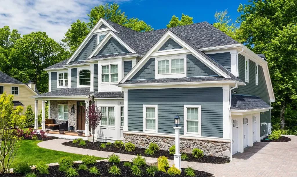 7-Reasons-to-Choose-Low-Maintenance-James-Hardie-Siding-01-1024x611