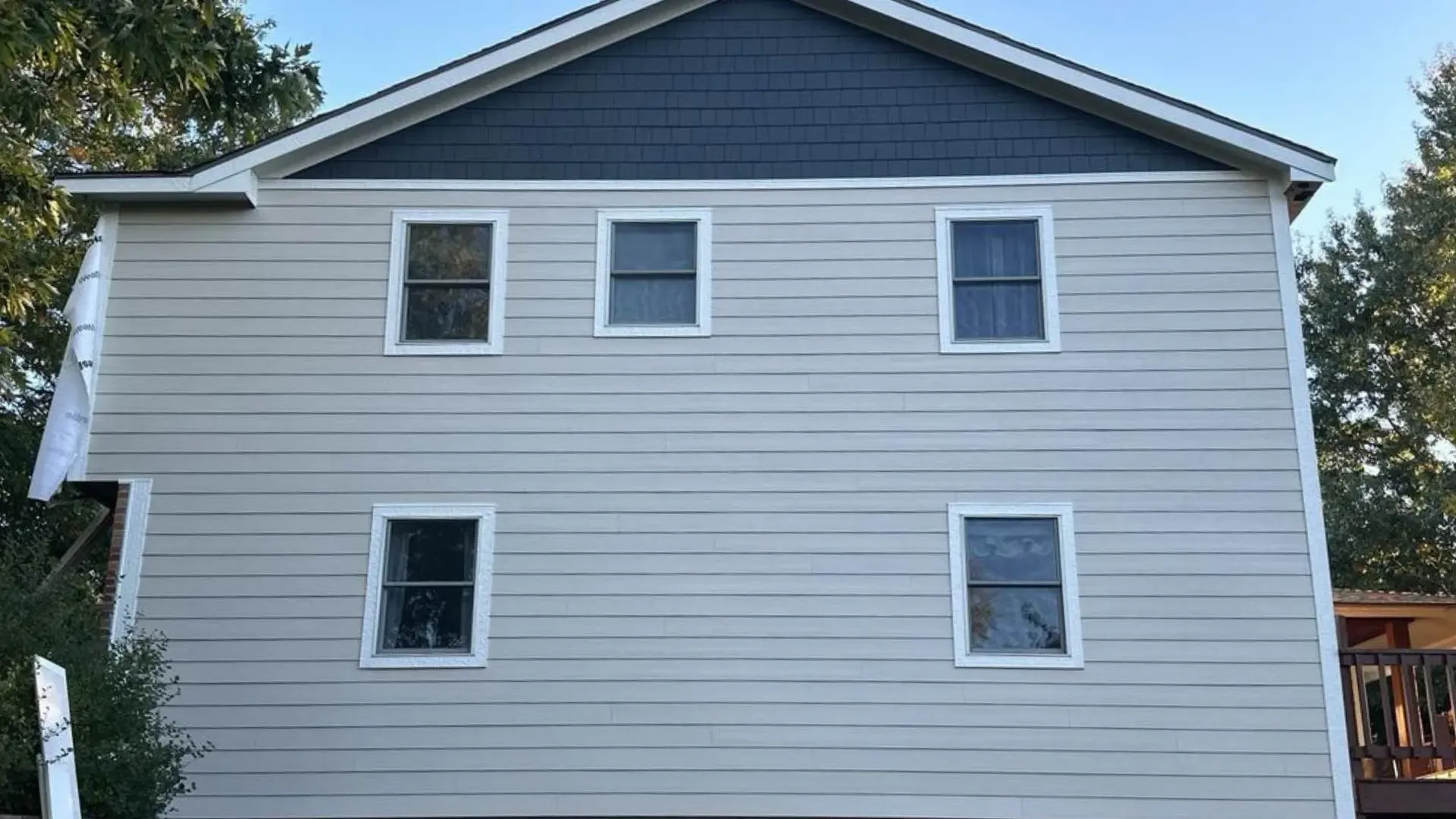after-shawnee-home-updated-with-james-hardie-siding-safe-harbor-exteriors.webp