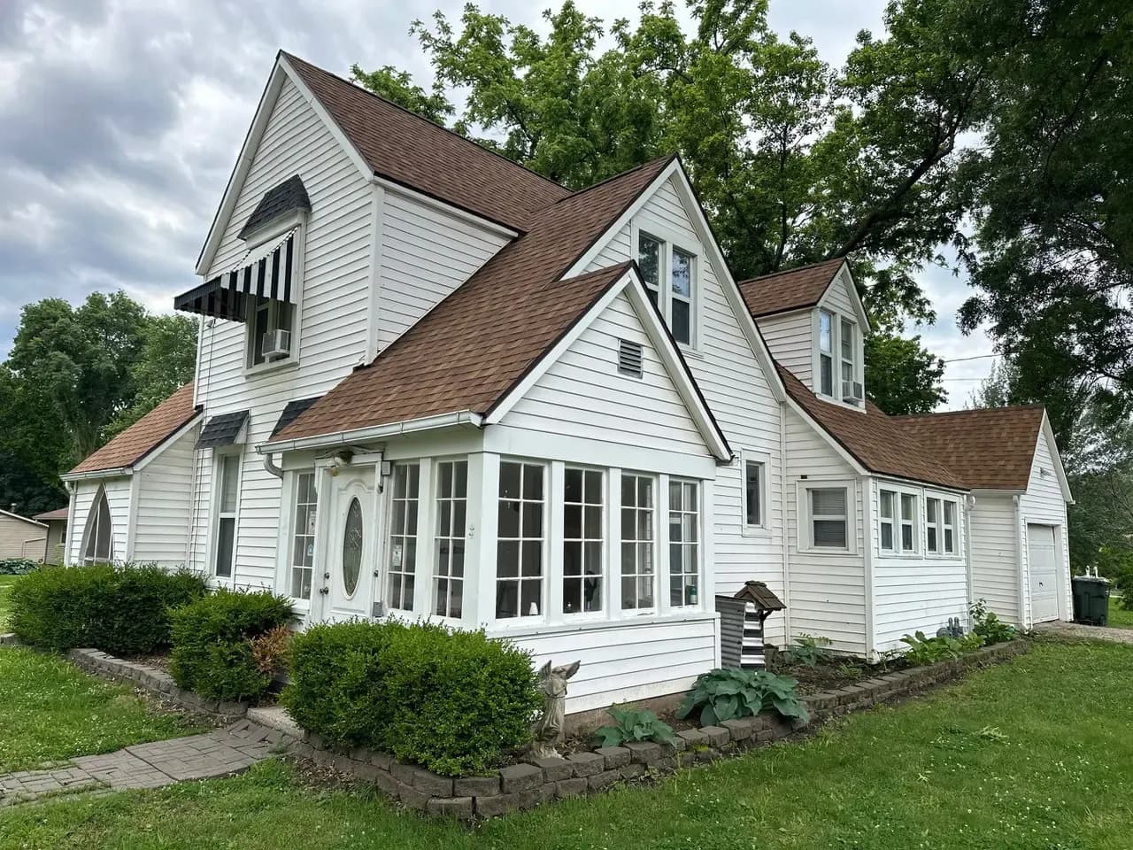 before-leavenworth-home-damaged-siding-replacement