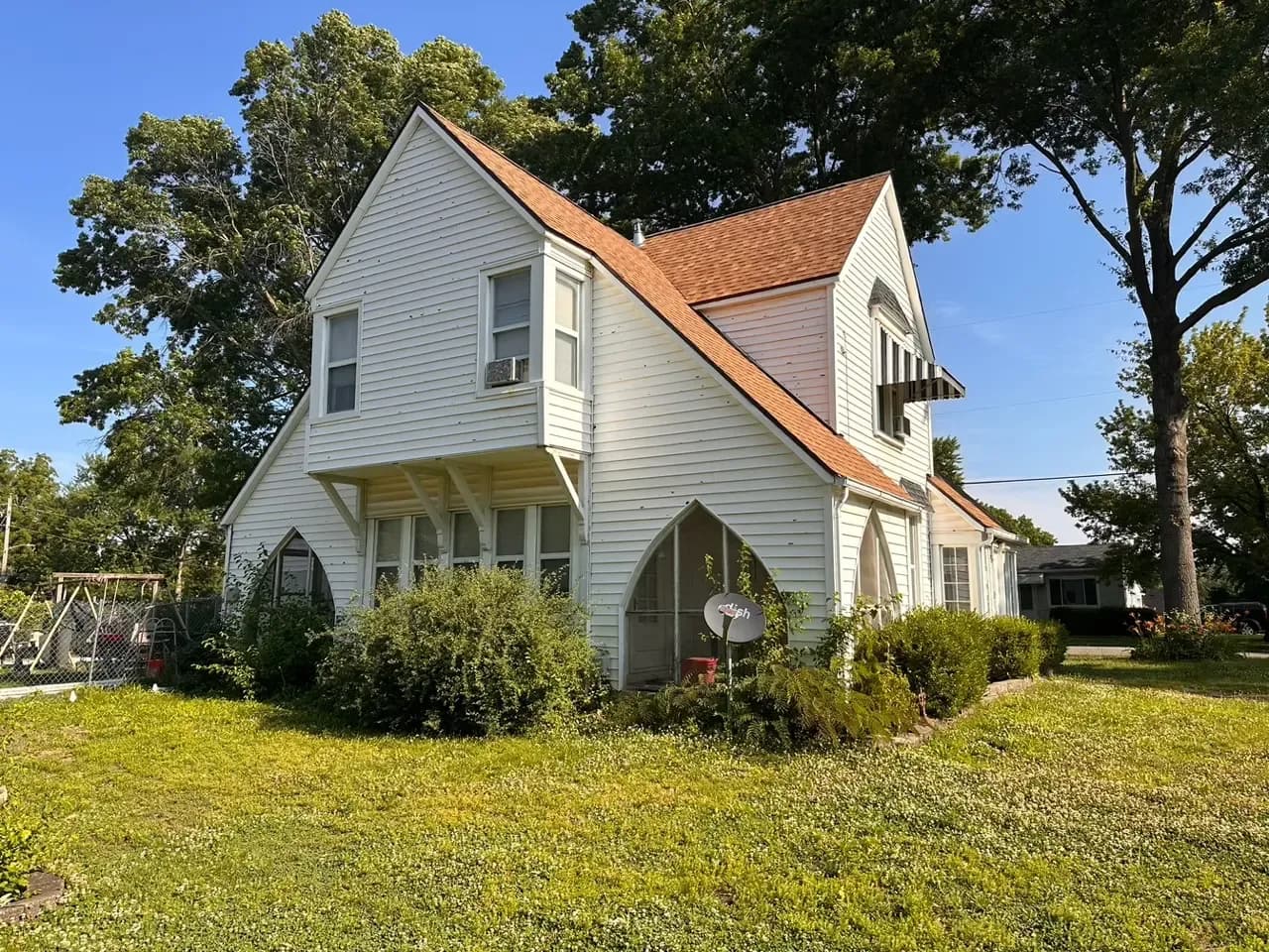 before-leavenworth-home-damaged-siding-replacement