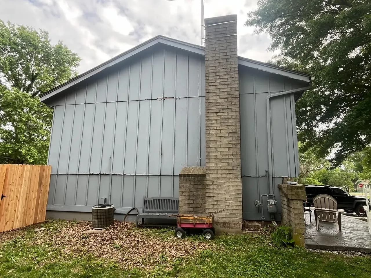 before-shawnee-roofing-replacement-siding