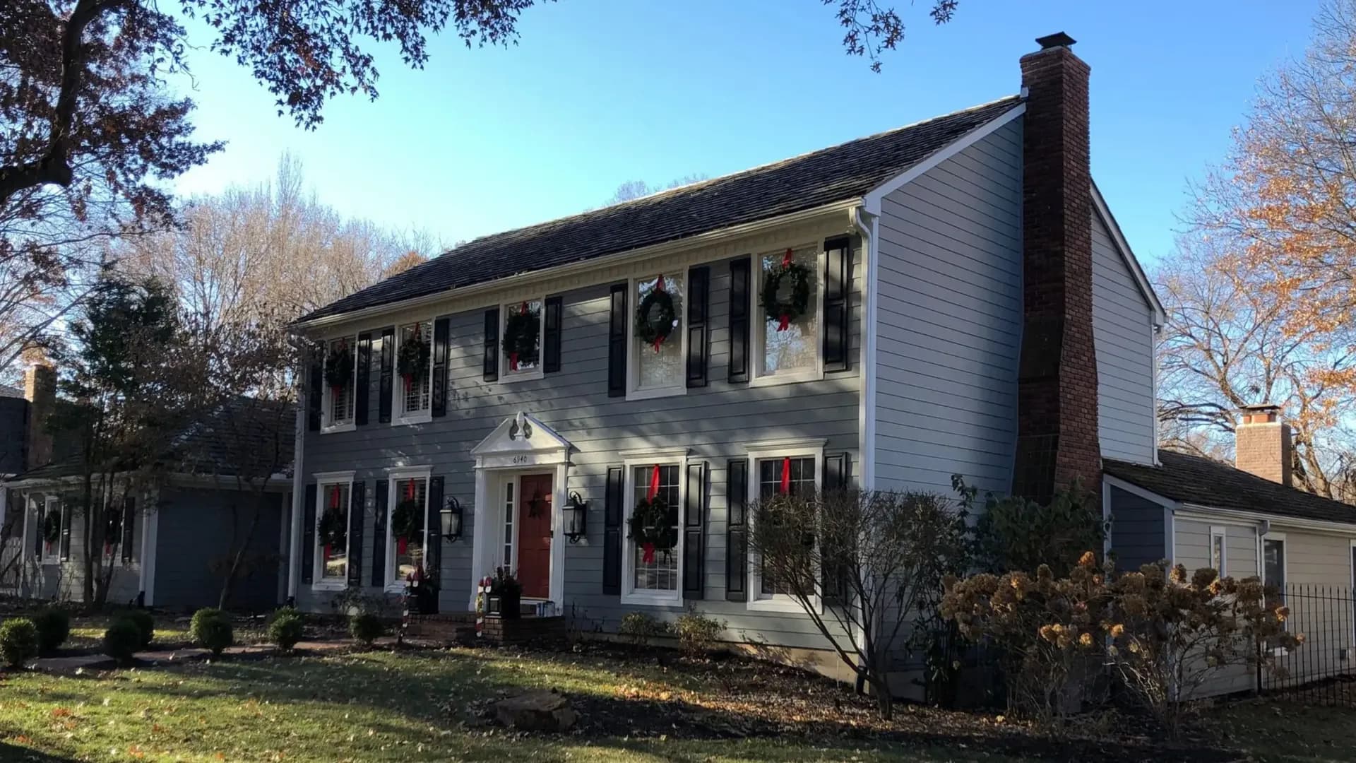 James-Hardie-Siding-Restores-the-Charm-of-a-Home-in-Mission-Hills-Kansas