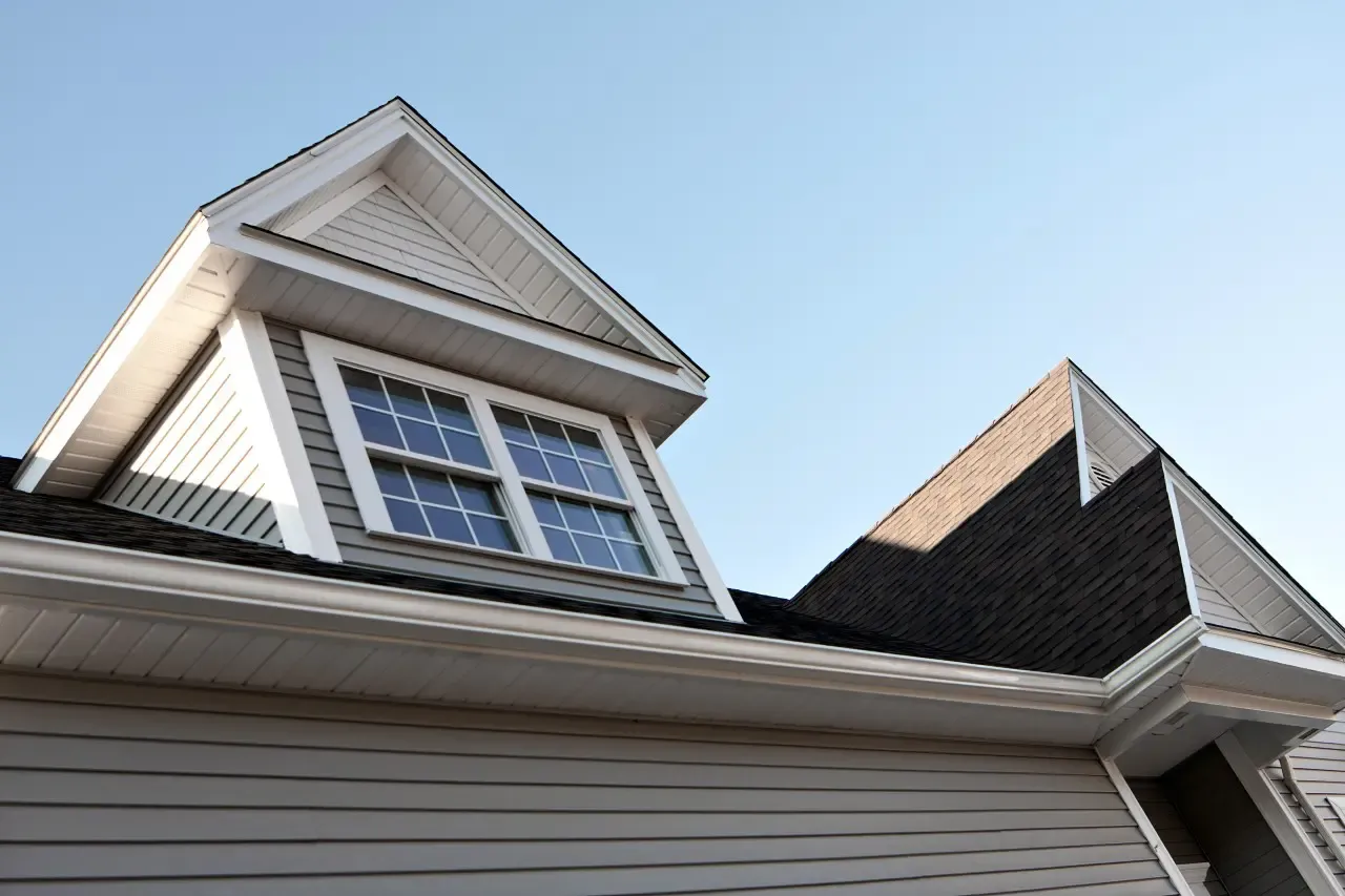 How to Pick the Right Gutter Colors for Your Home
